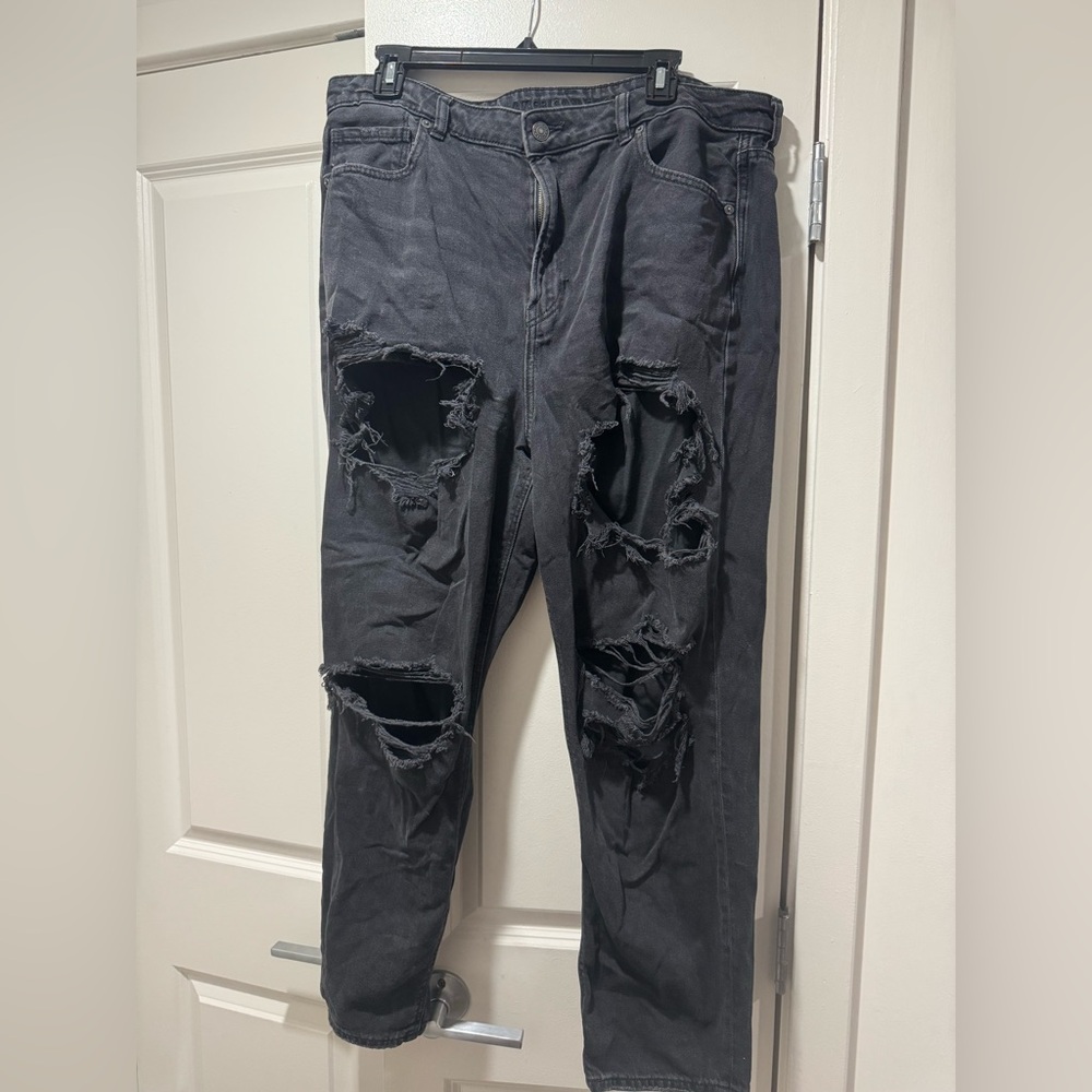 American Eagle Outfitters Dark Wash Mom Jeans